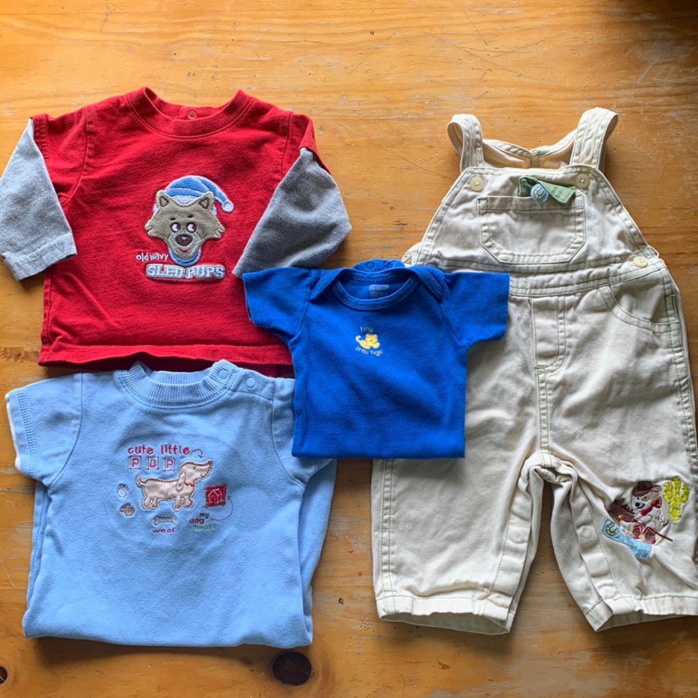Assortment of 3-6 month clothing.